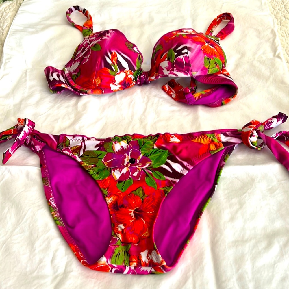 Bathing suit